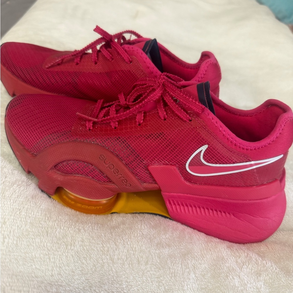 Nike Women's Red and Yellow Sneakers